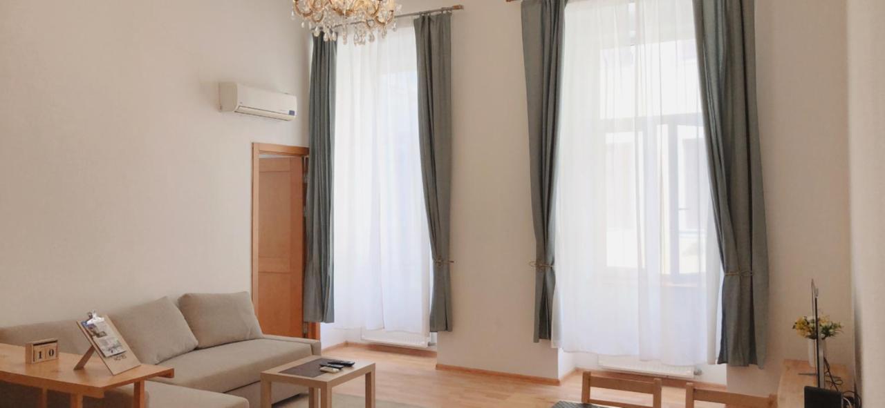 W&B Elegant Apartment Near the Zsinagógák Budapest Kültér fotó